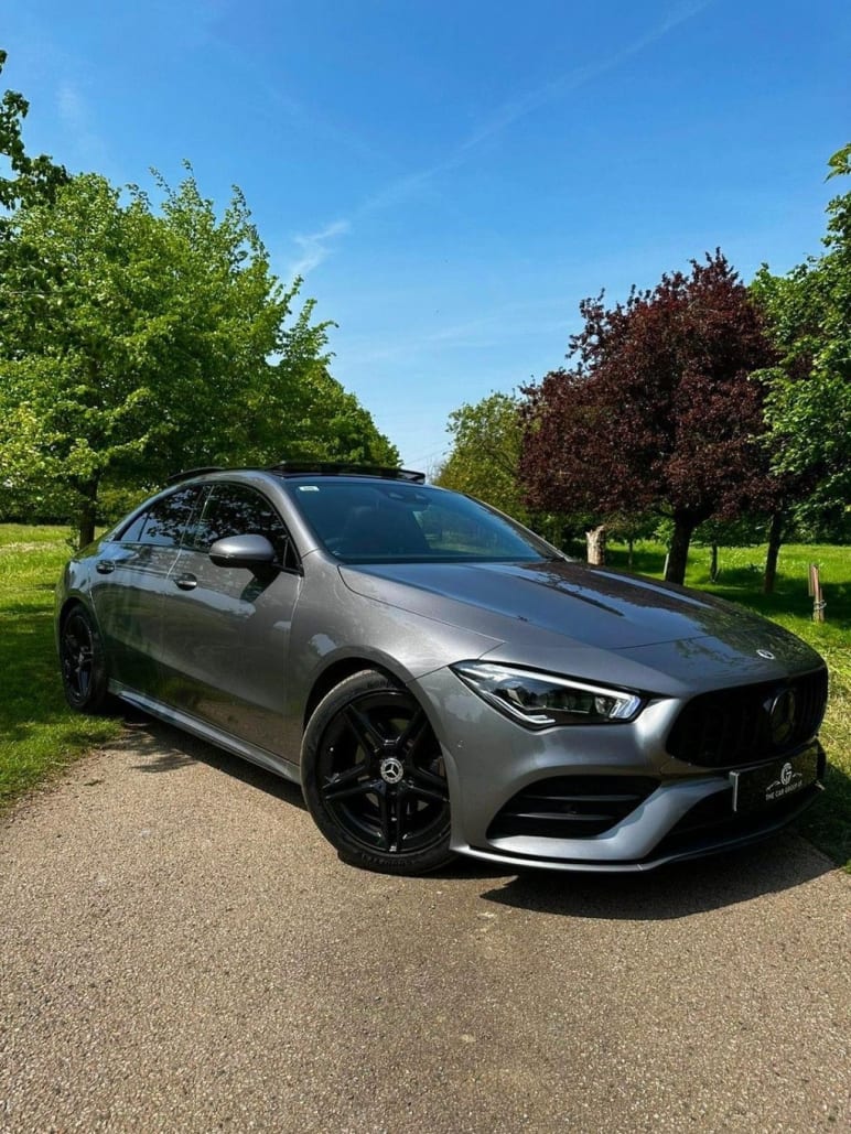 MERCEDES-BENZ CLA