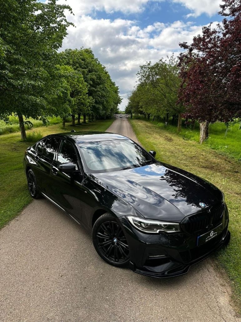 BMW 3 SERIES