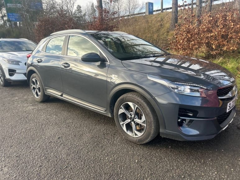 KIA XCEED