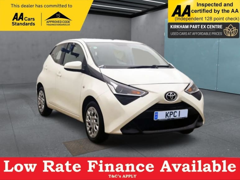TOYOTA AYGO