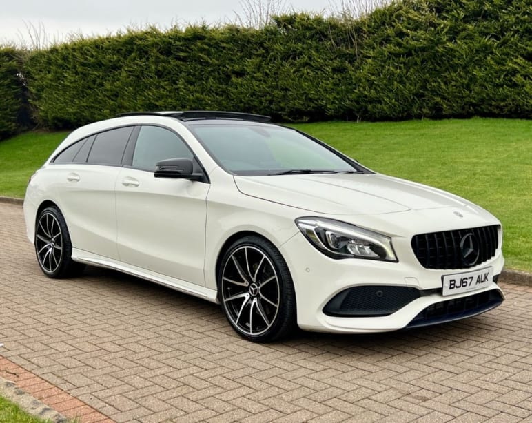 MERCEDES-BENZ CLA