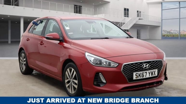 HYUNDAI I30