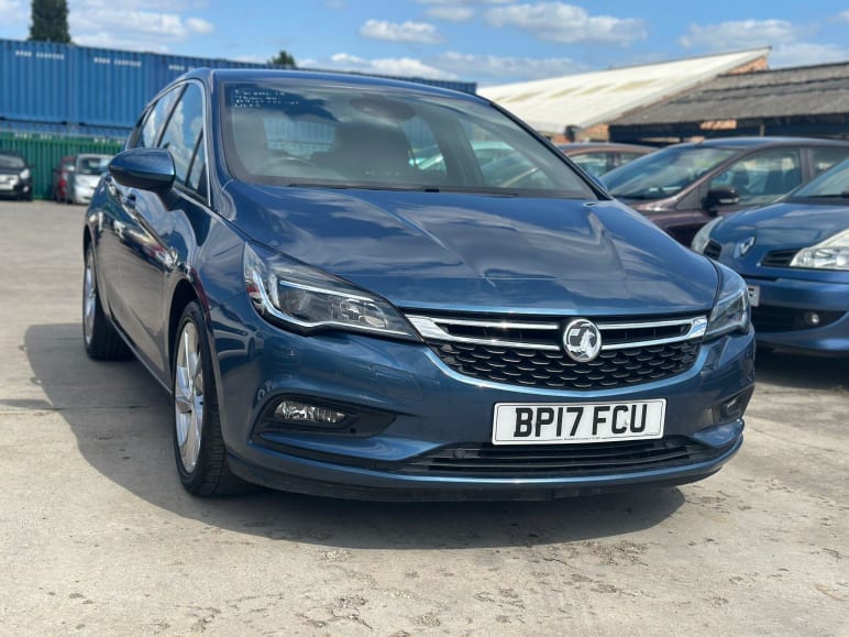 VAUXHALL ASTRA
