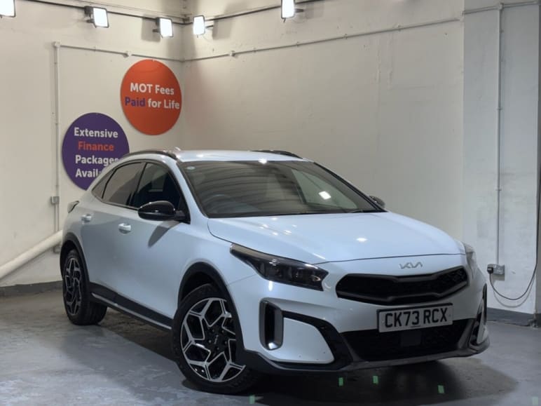 KIA XCEED