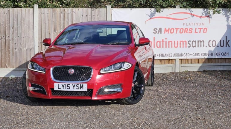 JAGUAR XF