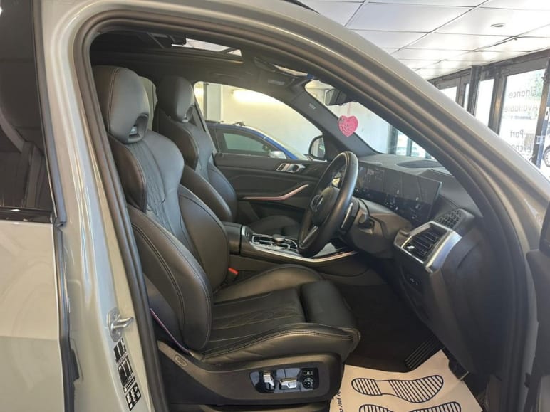 4.4 M60I XDRIVE 5d 523 BHP