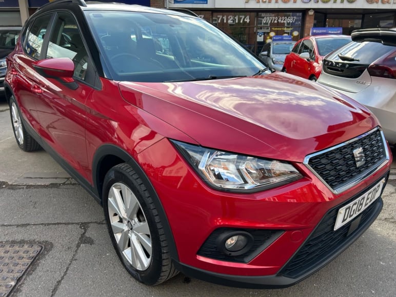 SEAT ARONA