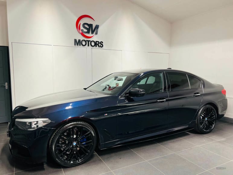 BMW 5 SERIES