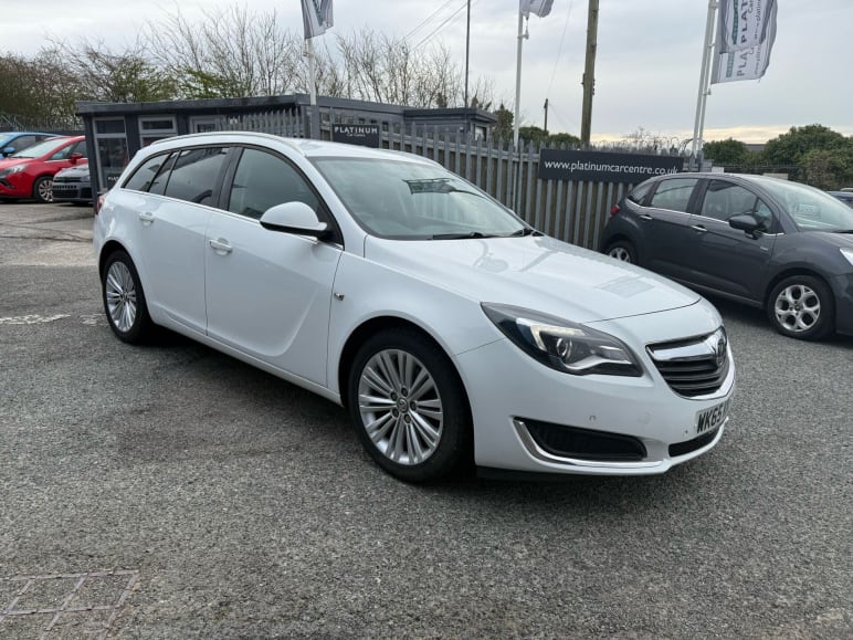 VAUXHALL INSIGNIA