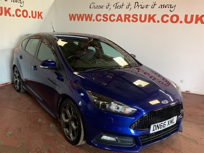 FORD FOCUS