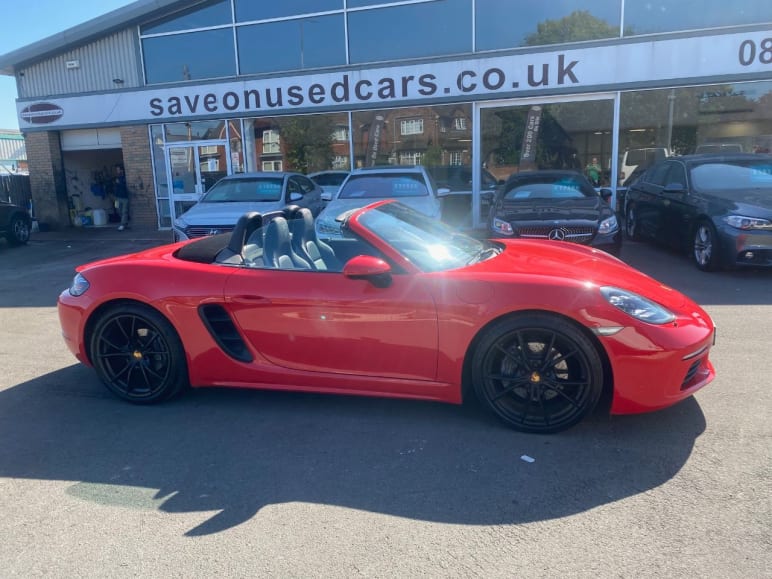 PORSCHE BOXSTER