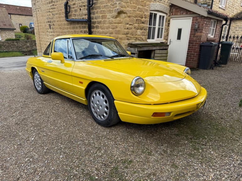 Alfa Romeo Spider