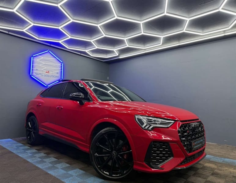 AUDI RS Q3