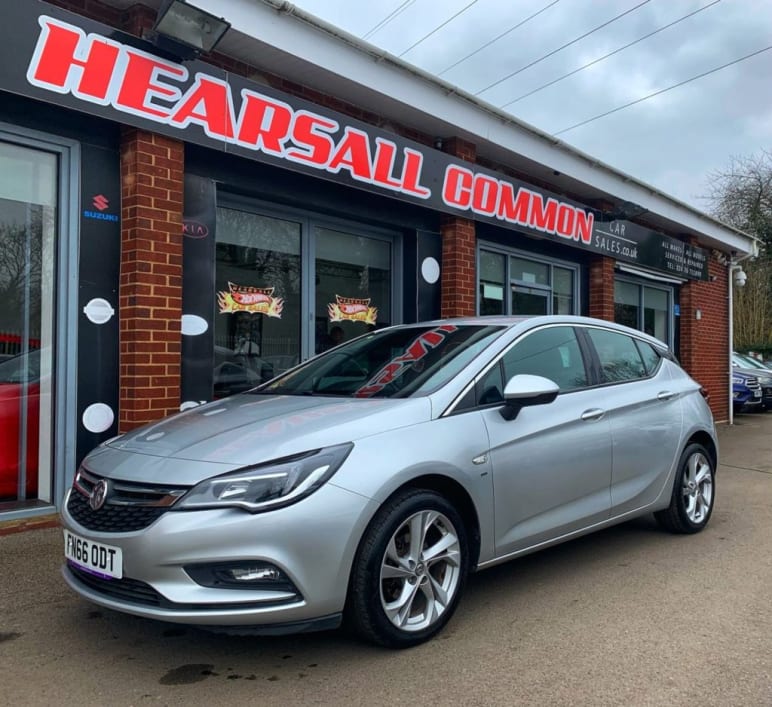 VAUXHALL ASTRA