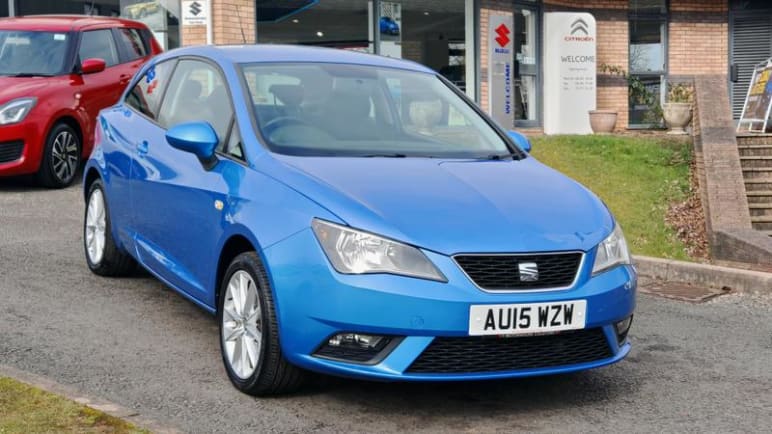 SEAT IBIZA
