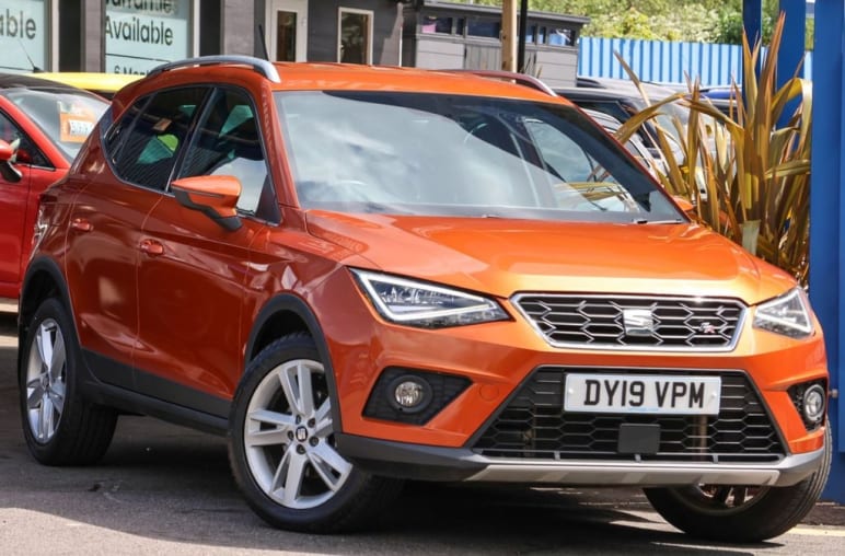 Seat Arona