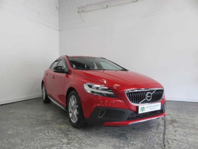VOLVO V40