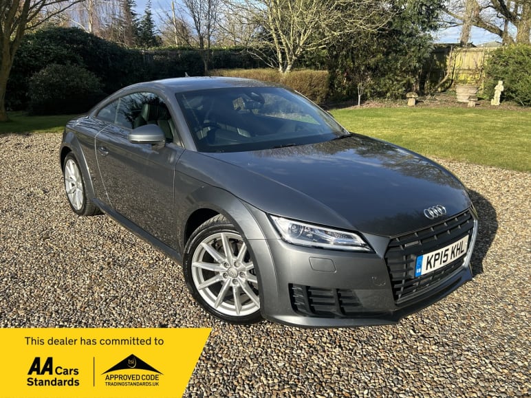 AUDI TT