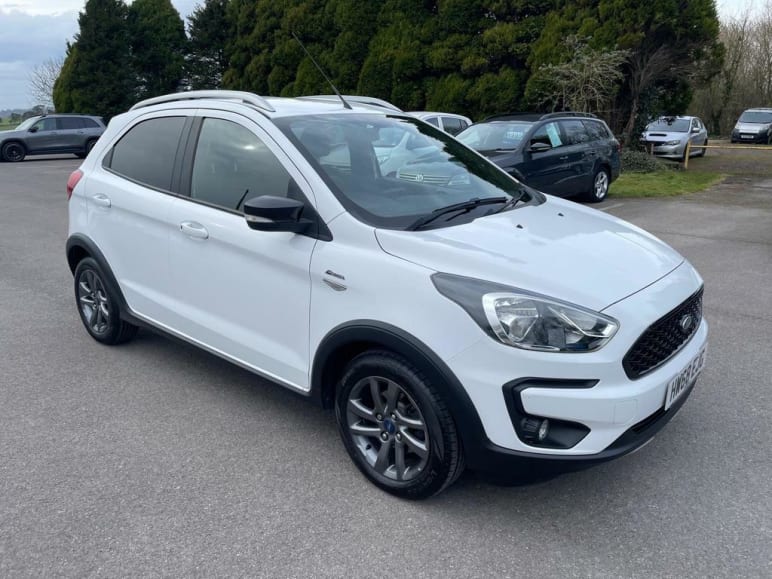 FORD KA+