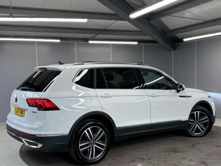 2.0 TDI Elegance DSG 4Motion Euro 6 (s/s) 5dr