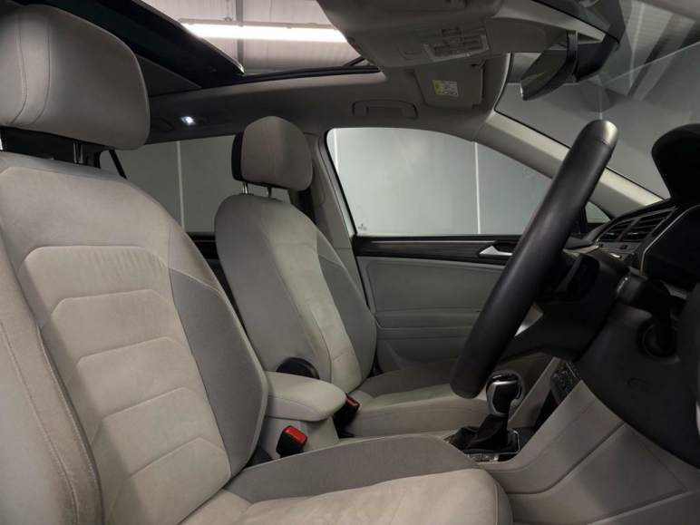 2.0 TDI Elegance DSG 4Motion Euro 6 (s/s) 5dr