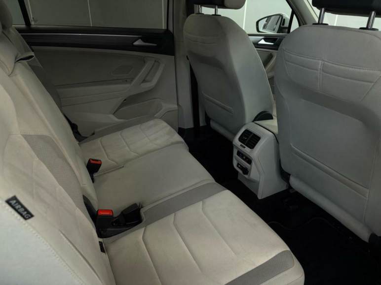 2.0 TDI Elegance DSG 4Motion Euro 6 (s/s) 5dr