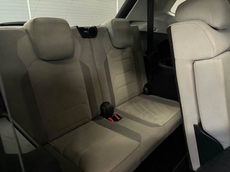2.0 TDI Elegance DSG 4Motion Euro 6 (s/s) 5dr