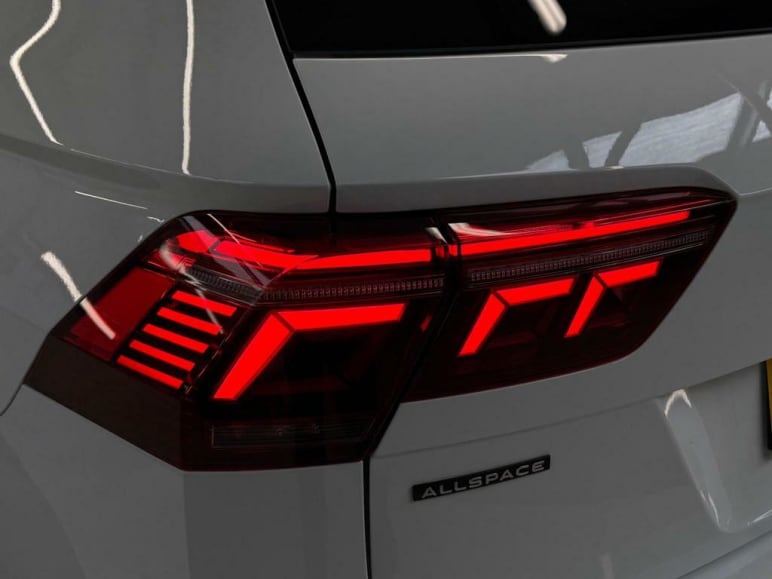 2.0 TDI Elegance DSG 4Motion Euro 6 (s/s) 5dr