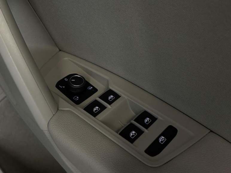 2.0 TDI Elegance DSG 4Motion Euro 6 (s/s) 5dr
