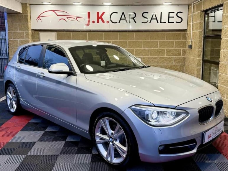 BMW 1 SERIES