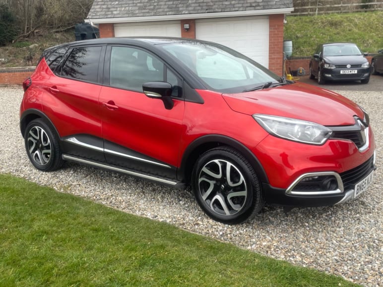 RENAULT CAPTUR