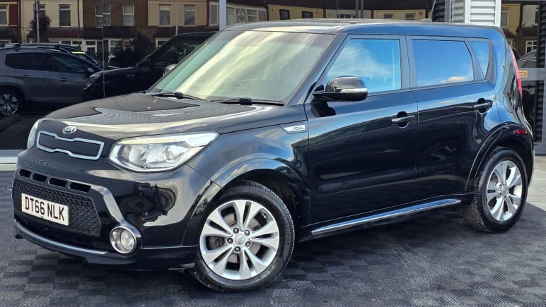 KIA SOUL