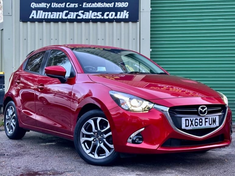 MAZDA 2
