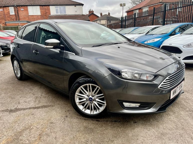 FORD FOCUS