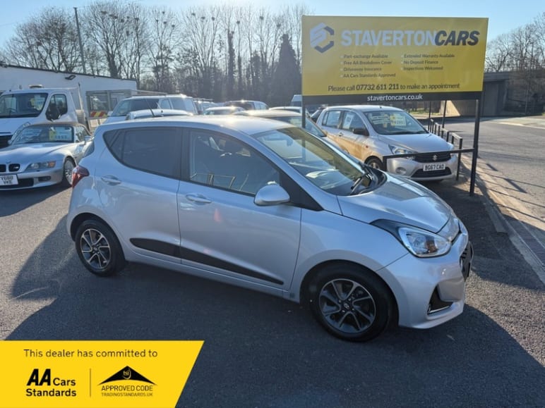 HYUNDAI I10