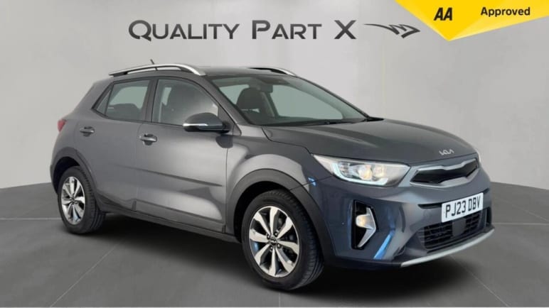 KIA STONIC