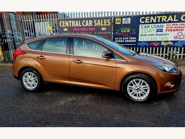 FORD FOCUS