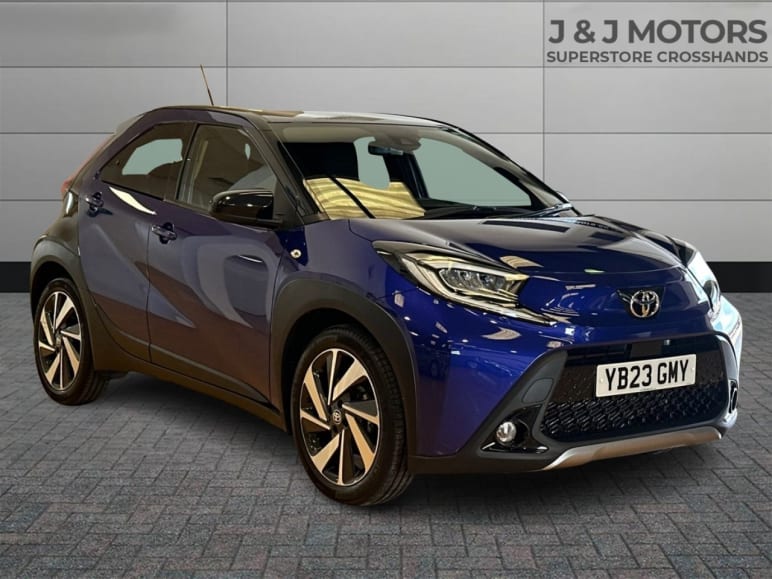 TOYOTA AYGO X