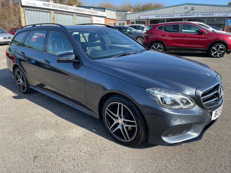 MERCEDES-BENZ E CLASS