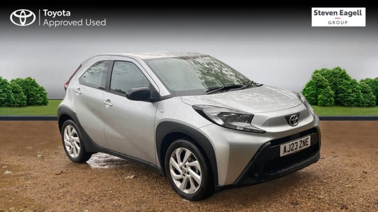 TOYOTA AYGO X