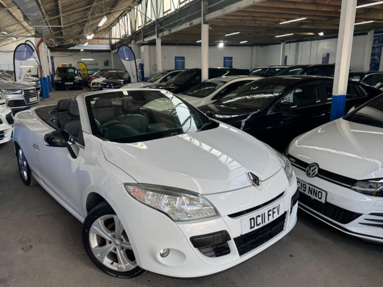 RENAULT MEGANE