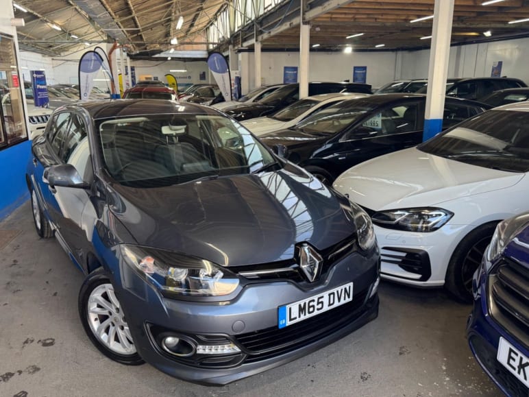 RENAULT MEGANE