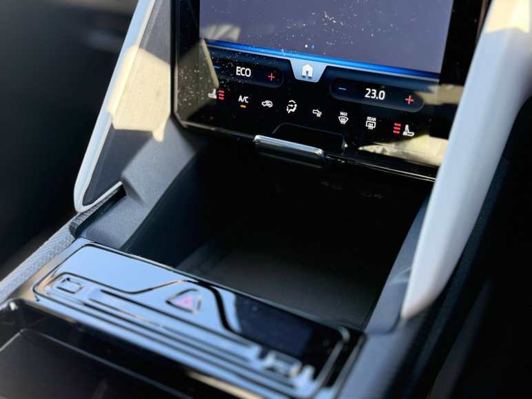 Extended Range 77kWh Premium Auto 5dr