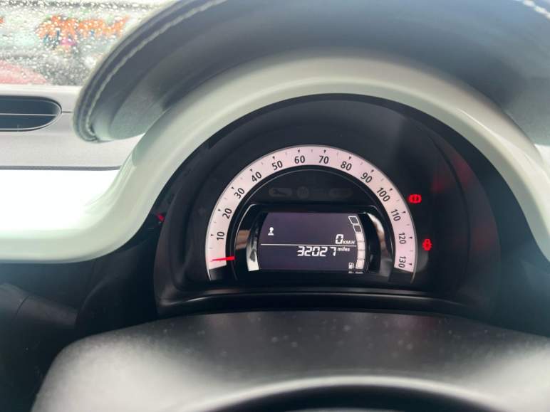 0.9 TCe ENERGY Iconic Euro 6 (s/s) 5dr