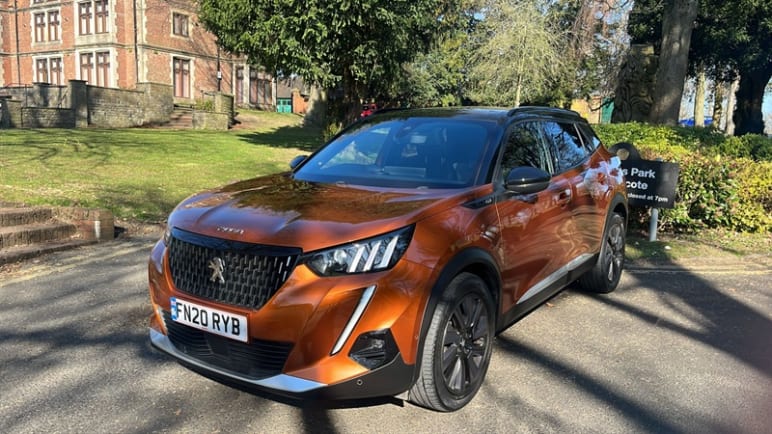 PEUGEOT 2008
