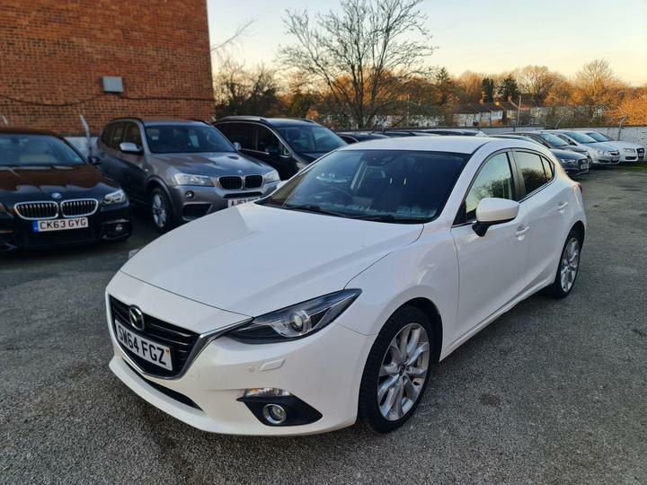 MAZDA 3