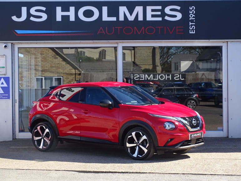 NISSAN JUKE