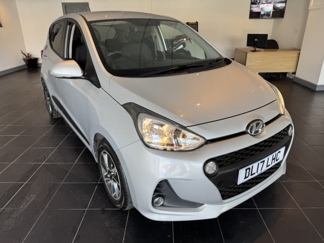 HYUNDAI I10