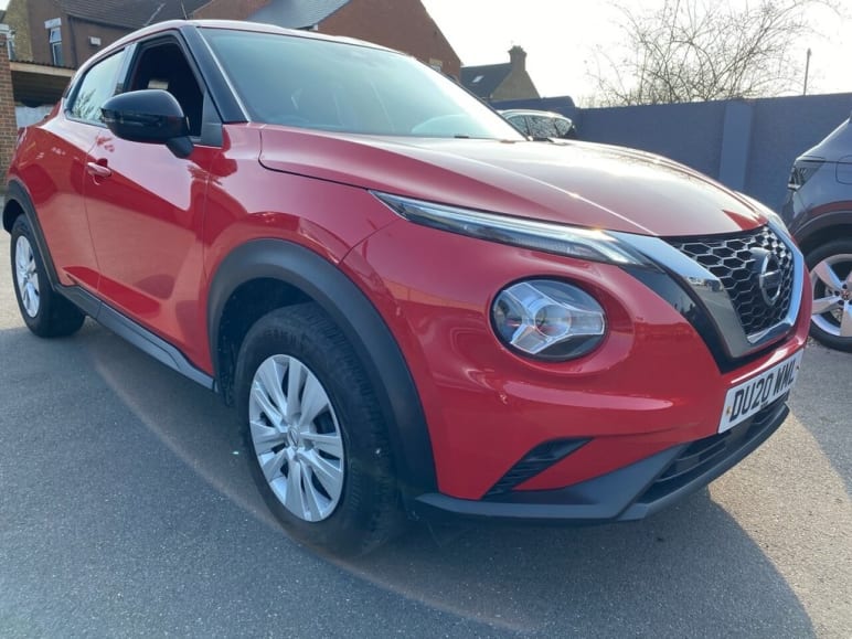 NISSAN JUKE