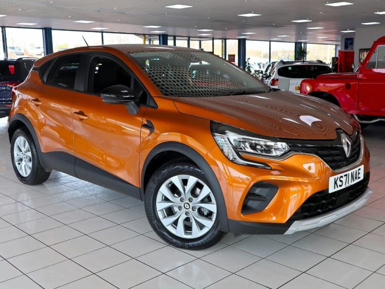 RENAULT CAPTUR